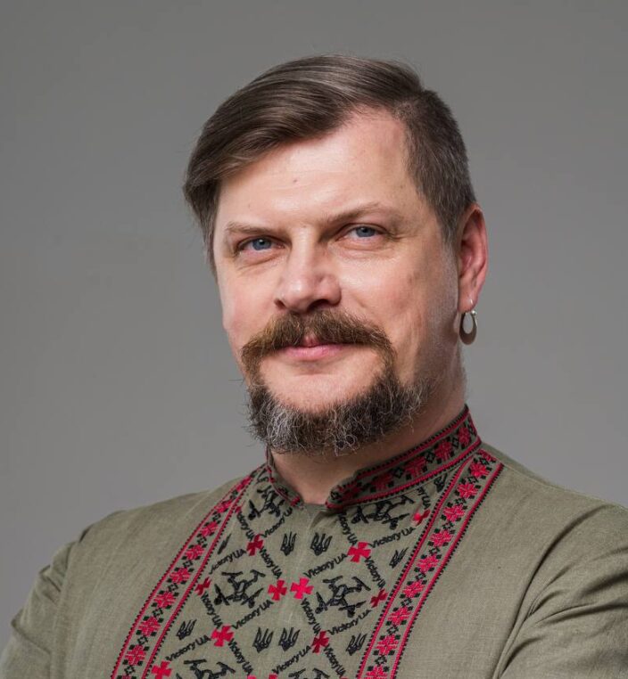 Сергій Костинський